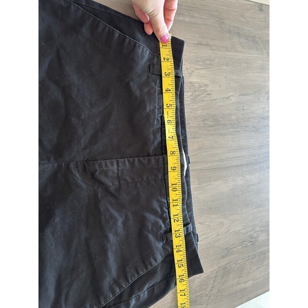 Vince womens Shorts Black chino classic bermuda cotton Size 8 - Picture 4 of 6